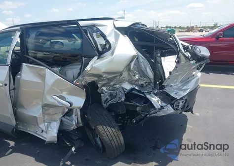 2024 Toyota Bz4X Xle из США, поврежденный, VIN JTMAAAAA2RA052994